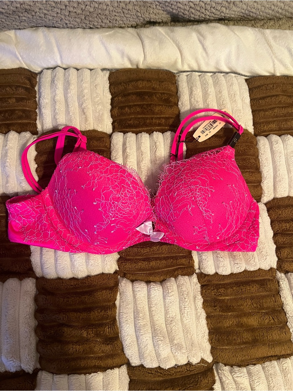 Victoria’s Secret Very Sexy Push-up Bra 32A in Pink NWTS!